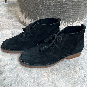 HUSH PUPPIES Cyra Catelin Black Suede Chukka Desert Boots Tassel Ties Casual